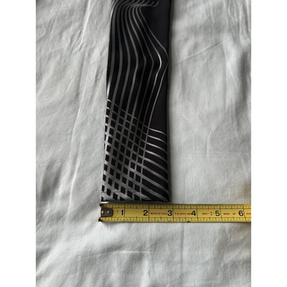 New Balance 2023 Pro Elite Issue Prodigy Racing Arm Black Sleeves Size Small - Picture 10 of 14